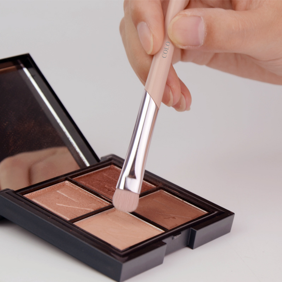  Cọ Nhấn Và Viền Mí Mắt COLOURPOP Eye Shadow C203